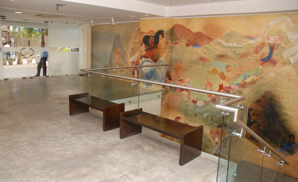 Installation-shoot-of-show-Nilima-Sheikh-7